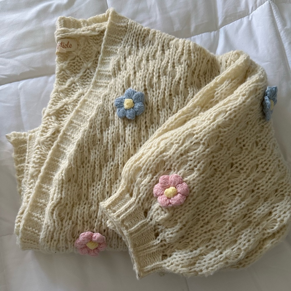 Listicle Cream Textured Knit